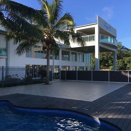 Luganvilla Business Hotel And Restaurant Luganville Luaran gambar