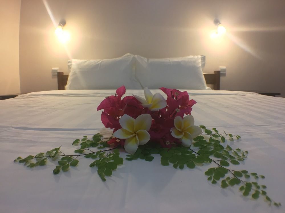 Luganvilla Business Hotel And Restaurant Luganville Luaran gambar