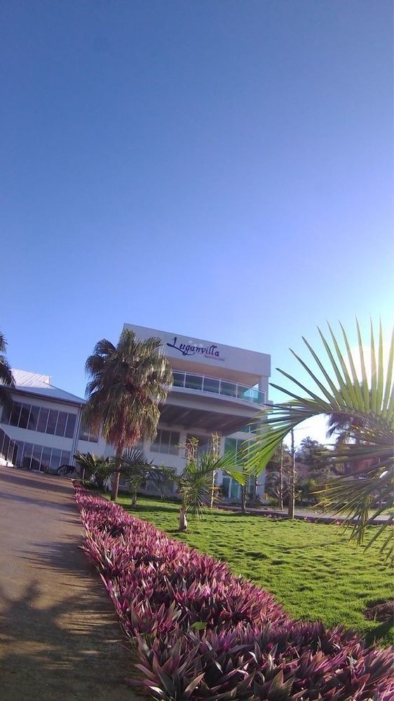 Luganvilla Business Hotel And Restaurant Luganville Luaran gambar